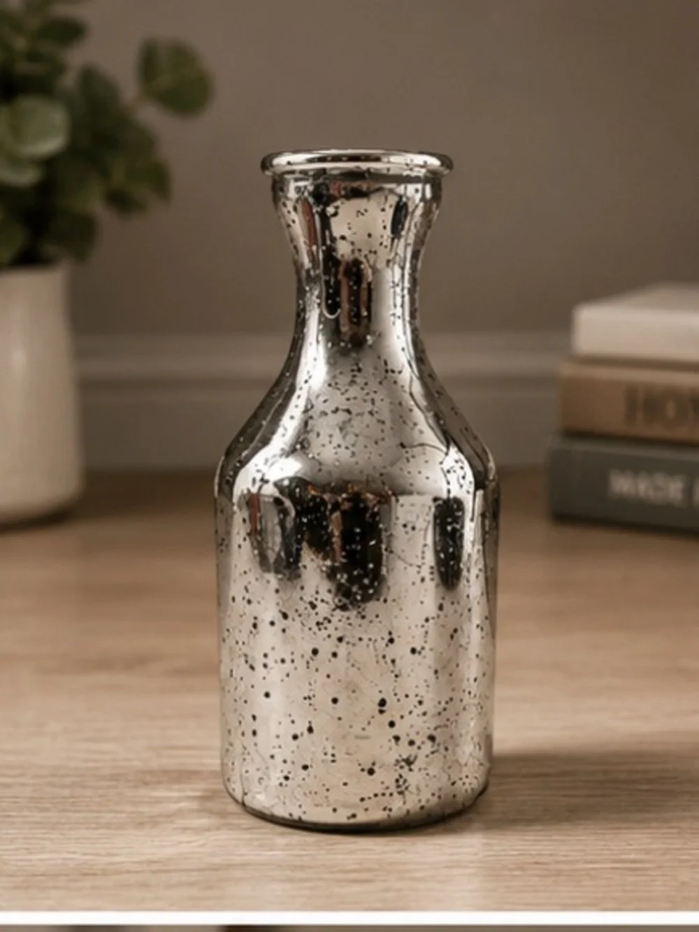 Mini Silver Textured Design Vase